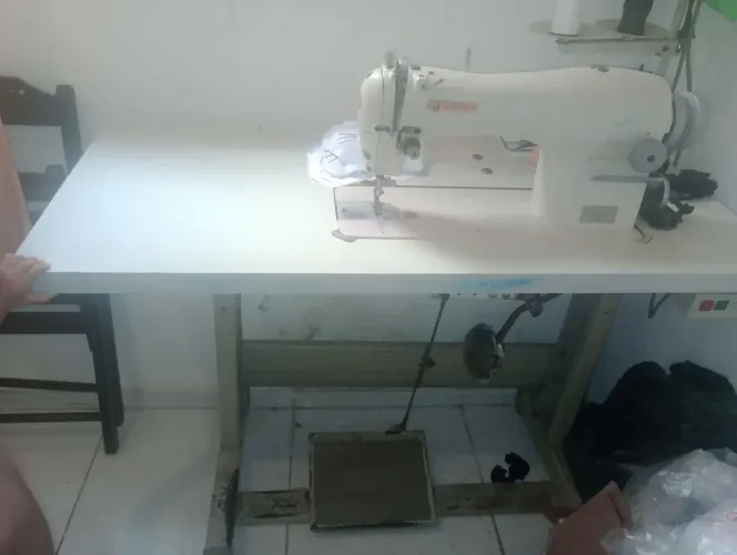 Máquina de costura Singer 