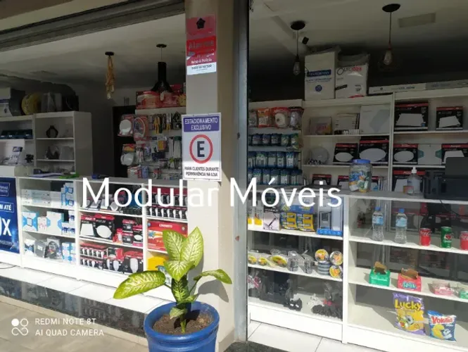 MÓVEIS PARA LOJAS E COMÉRCIOS EM GERAL