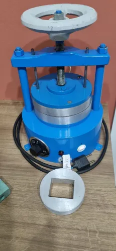 Vulcanizadora p/ molde jóias Ourives- seminova 110v