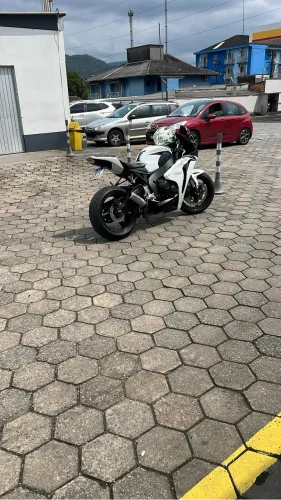 CBR 1000 RR
