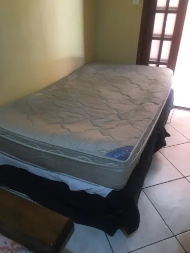 Cama box + colchão 