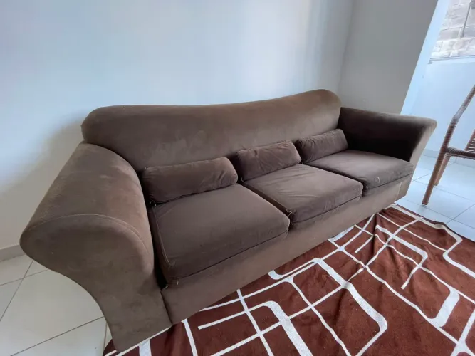 Sofá 3 lugares 
