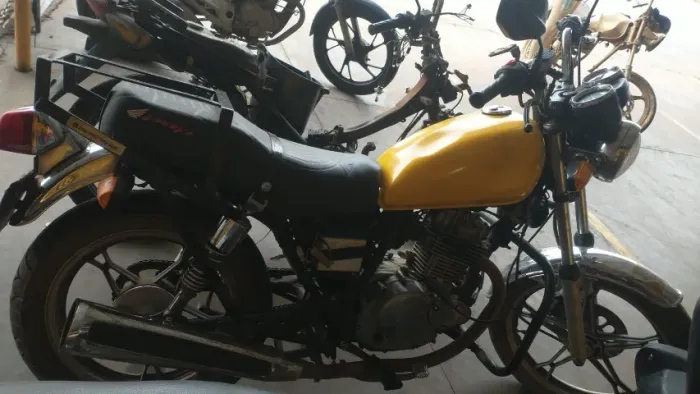 VENDE-SE INTRUDER 125 2012 