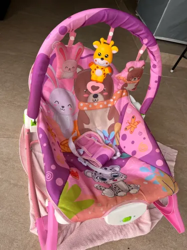 Vendo cadeira de descanso bebê 