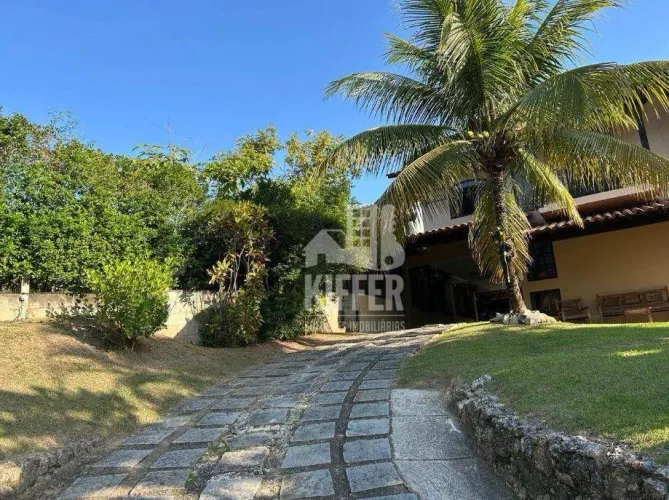 Casa com 4 dormitórios à venda, 400 m² por R$ 1.200.000,00 - Pendotiba - Niterói/RJ