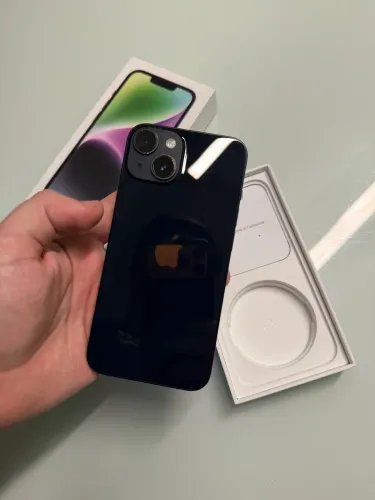 iPhone 14 - 83% bateria 128GB extremamente novo