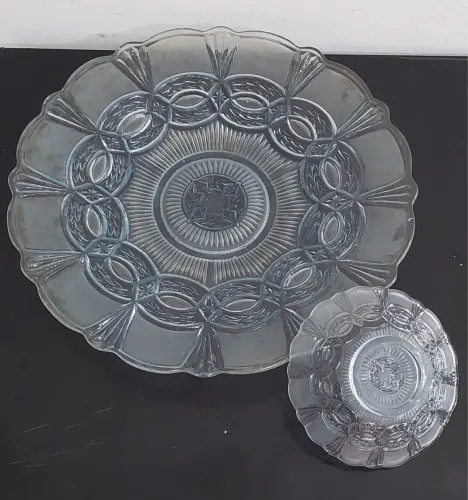 Fruteira de Vidro Decorada, com Base