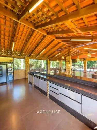 Chácara com 21.500m² a 26 km de Rio Verde-GO 3 suítes, área gourmet, piscina, móveis plan