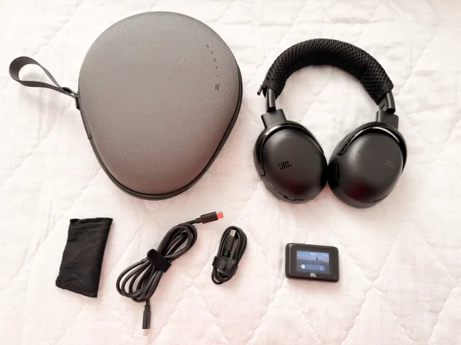 JBL Tour One M3 com Smart TX ? Headphone Premium ANC