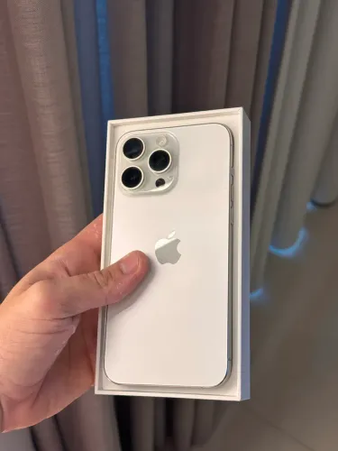 IPHONE 15 PRO MAX BRANCO