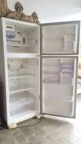 PRA SAIR HOJE! GELADEIRA ELETROLUX FROSTFREE 402L