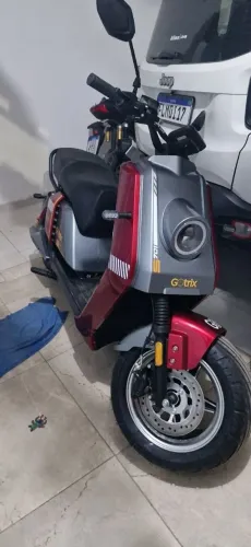 Vendo nova zero