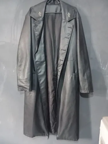 Jaqueta e sobretudo de couro