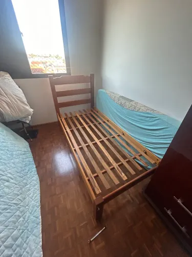 Cama solteiro madeira forte 