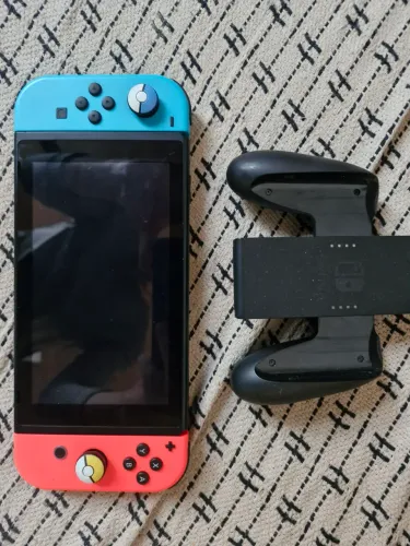 Nitendo Switch V2 Desbloqueado + Controle Pro
