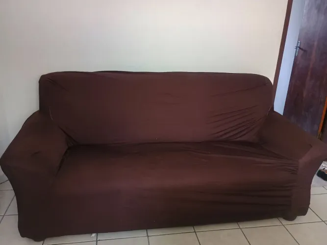 Sofá seminovo 3 lugares