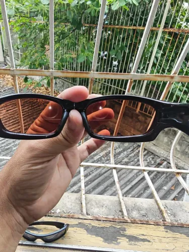 Oakley New straight jacket 2 blood