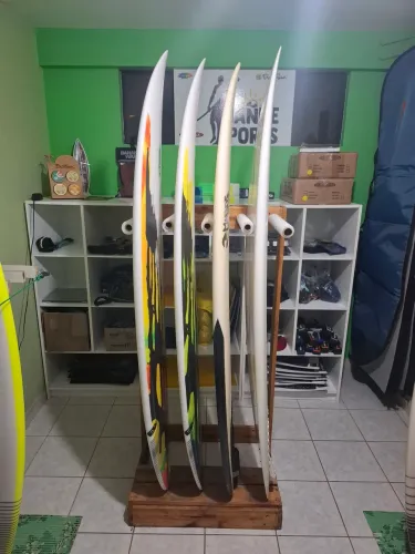 Suporte pra 4 Pranchas de Surf