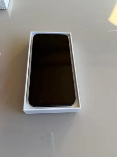 iPhone 12 64gb 79% bateria