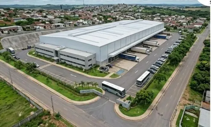 GALPÃO INDUSTRIAL 8000M² - AV DAS FLORES