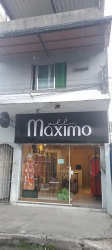 Guapimirim - Centro - Loja comercial mais apartamento