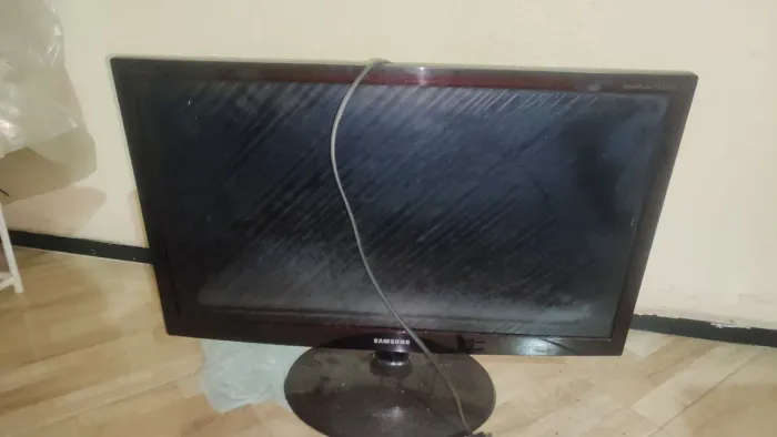 Televisao para retirada de peca