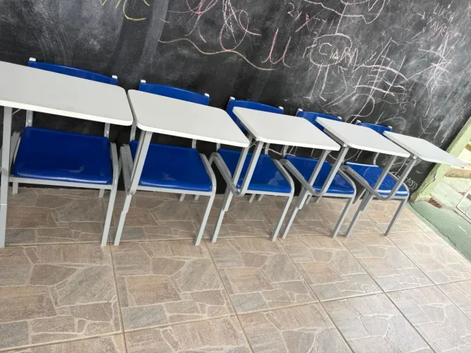 Cadeiras escolar para Crianças 