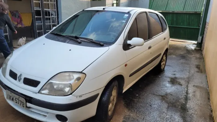 Renault Scenic Rxe/ Privilège 2.0 16V 5P Mec. 2003