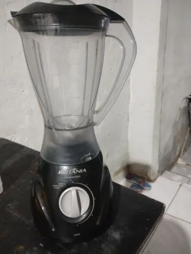 Vendo liquidificador Britânia 