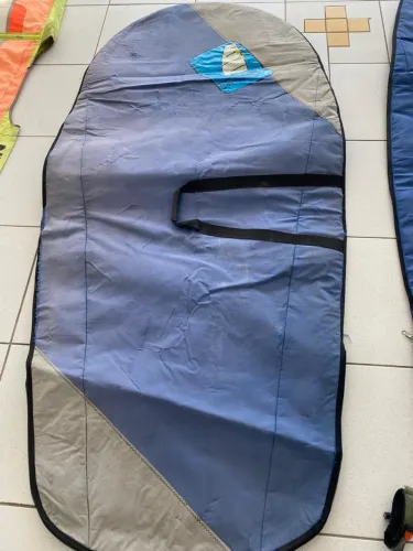 Equipamentos para a prática de Windsurf
