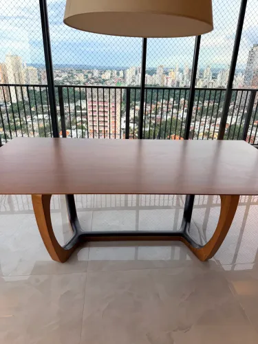 Mesa de jantar Via Condotti 2,20m - madeira maciça - design contemporâneo (8 lugares)
