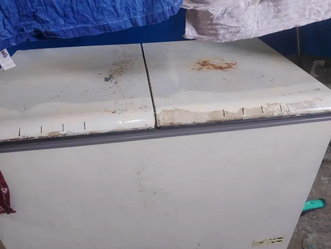 Freezer usado , porém muito bom