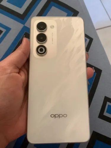 Vendo celular Oppo Reno12