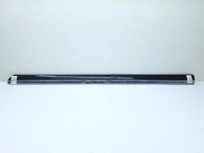 Friso Porta Dianteira Direita Passat Tsi 2.0 2018 3g0854940 Preto