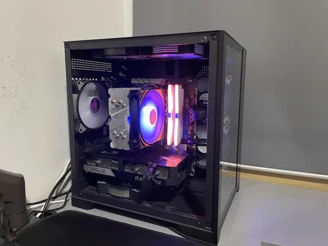 Vendo PC GAMER | Roda tudo no ultra!