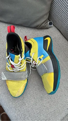 Tênis Nike Wolverine novíssimo tamanho 35/35