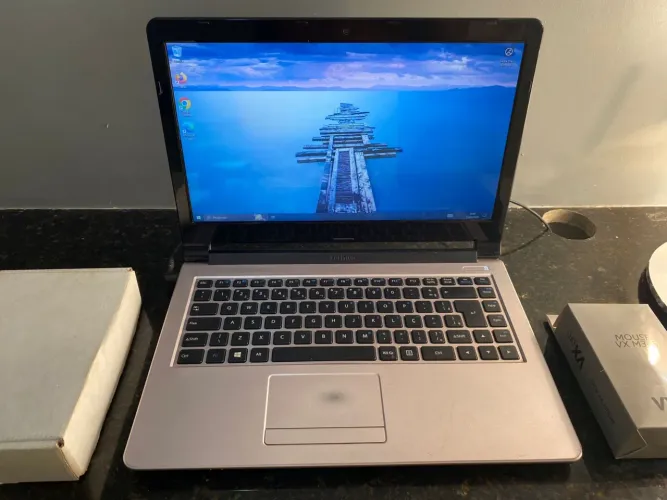 Notebook positivo n130i novíssimo