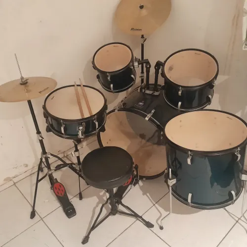 Bateria Premium DX722, vendo ou troco por iphone do 13 pra cima 