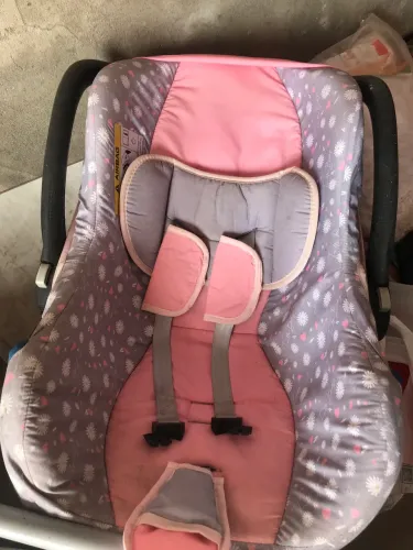 bebê conforto R$200,00
