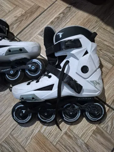 Patins Traxart Revolt n41