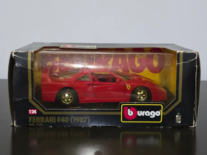 Miniatura Ferrari F40 (1987) Bburago 1:24