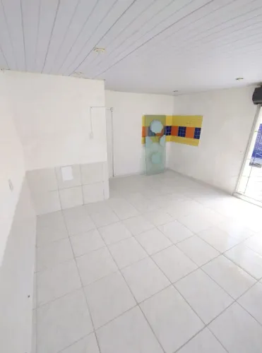 Loja Comercial de Esquina na Cidade Alta