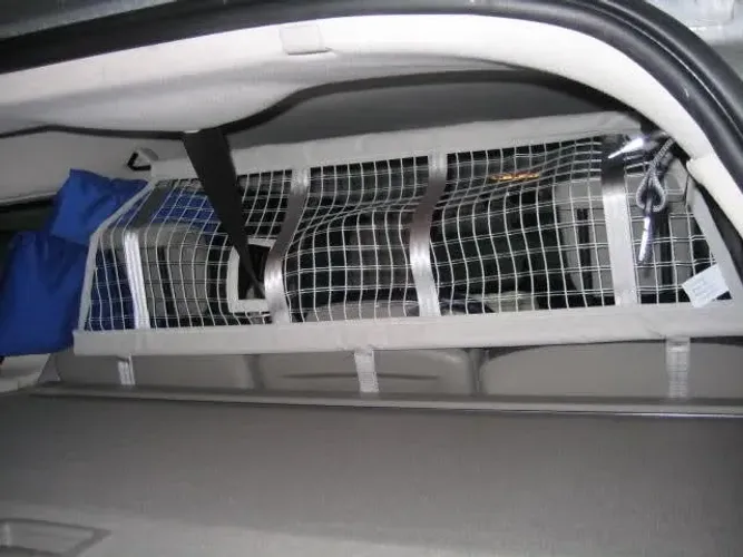 Tela de proteção porta mala da Grand picasso c4 