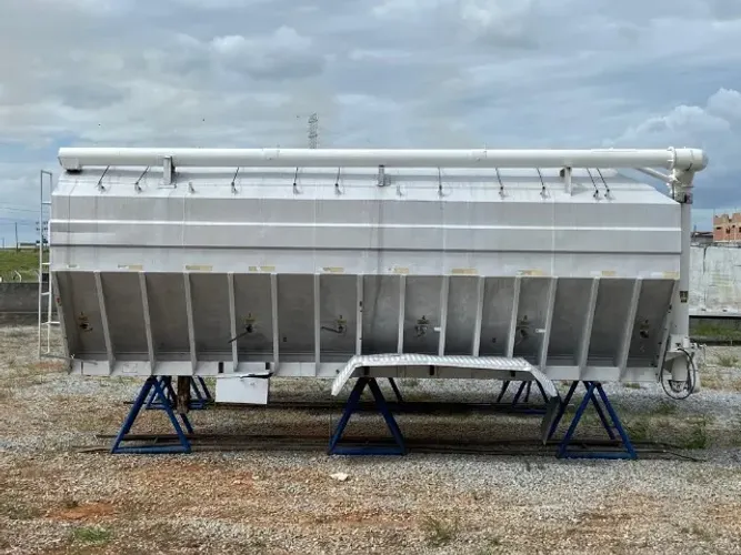 Carroceria Truck Silo Graneleiro de Alumínio TRIEL-HT
