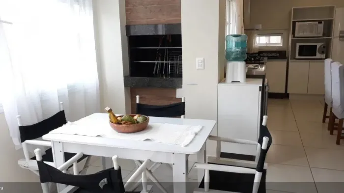 APARTAMENTO DUPLEX EM JURERE