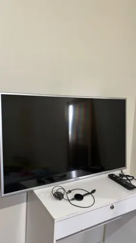 Tv Panasonic 42 polegadas + Chrome cast 3