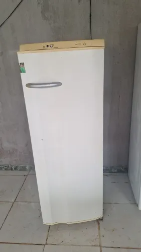 Geladeira Electrolux faço entrega