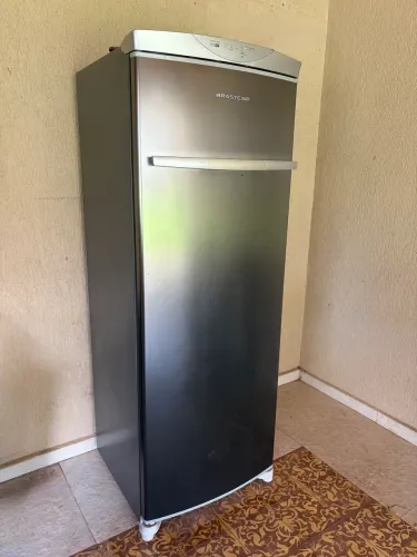 Freezer BRASTEMP FLEX FROST FREE 228l