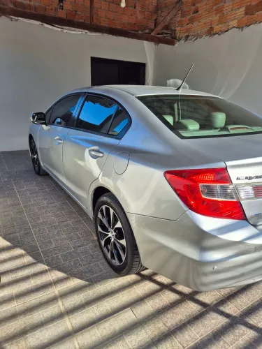 Honda Civic Sedan LXR 2.0 Flexone 16V Aut. 4P 2015