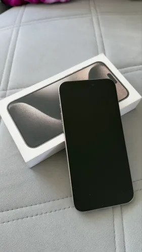 IPHONE 15 pro max 256gb